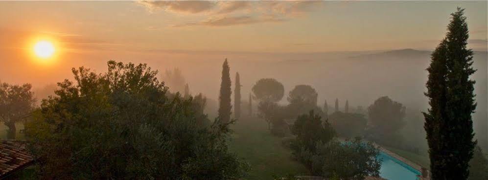 Tenuta Di Canonica Τόντι Εξωτερικό φωτογραφία