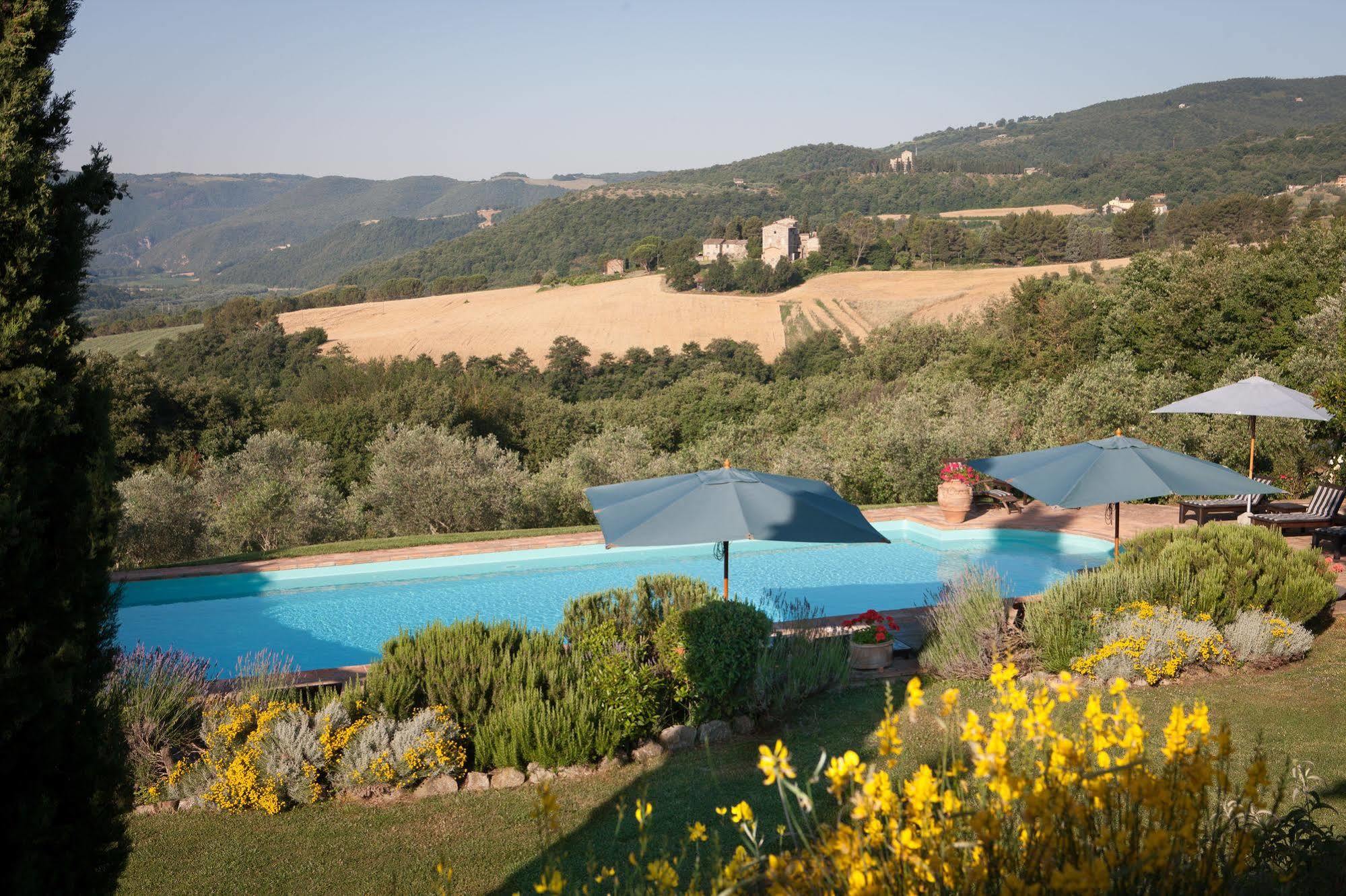 Tenuta Di Canonica Τόντι Εξωτερικό φωτογραφία